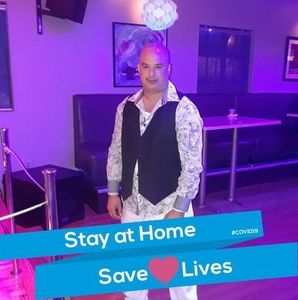 Meet your Posher, Joel